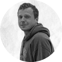 Robert-Molnar-color2-modified-modified